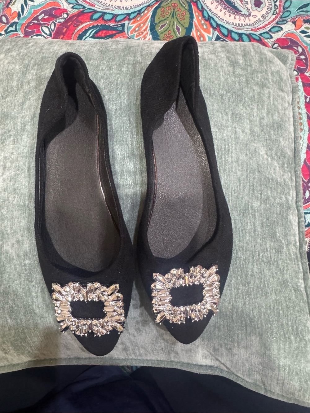 Women's Black Embellished Pointed-Toe Flats